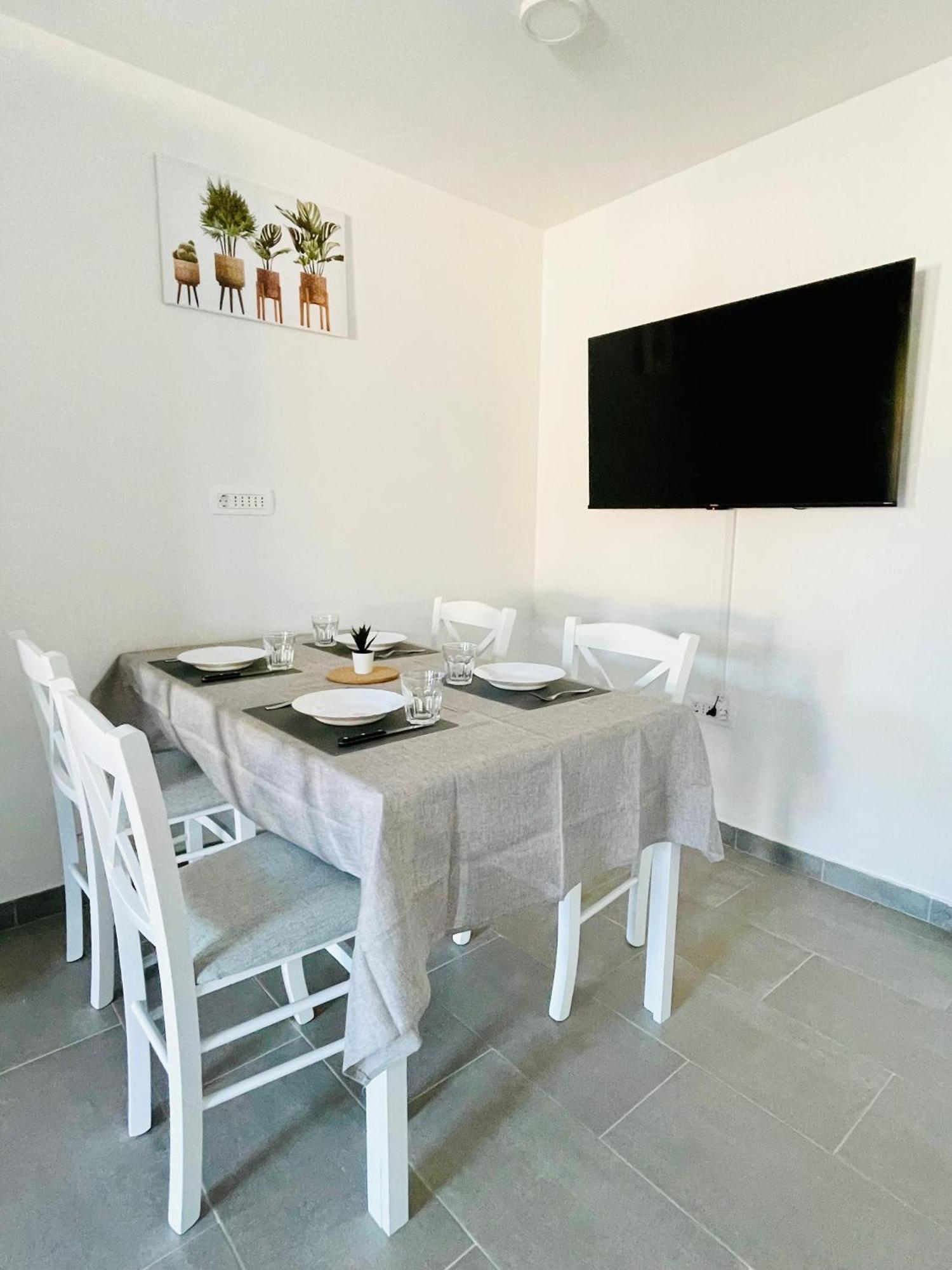 New Apartments Miya - Peroj Beach Extérieur photo